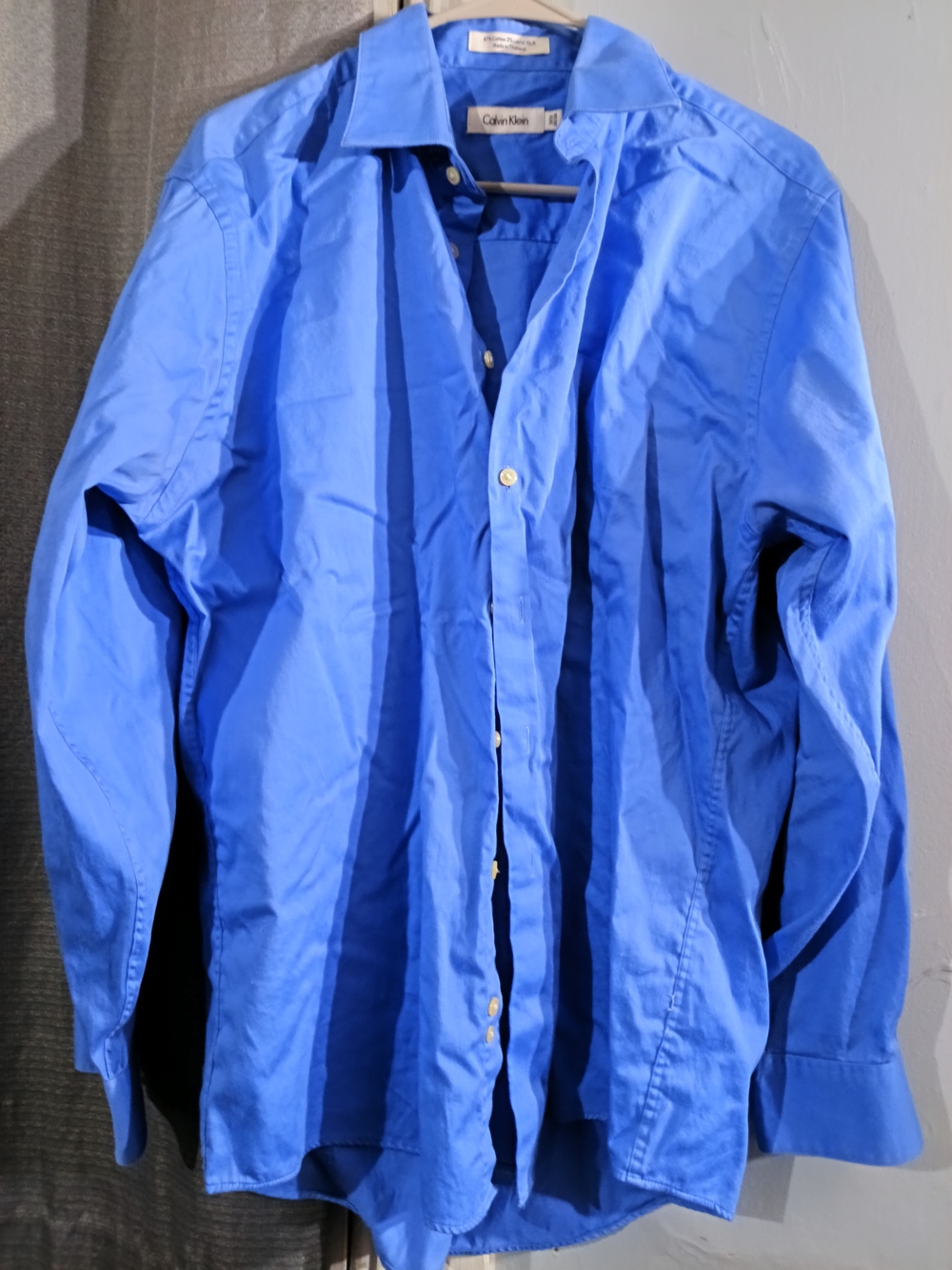 Calvin Klein Men's Bright Blue Long-Sleeve Button Shirt